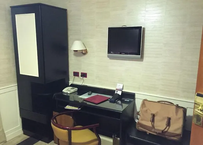 ミュージアム 3* ローマ