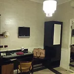 מלון Museum