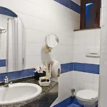 Museum מלון 3*